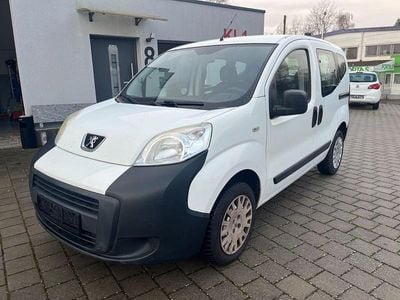 Weiß Gebraucht 2013 Peugeot Bipper Active Van / Kleinbus | 4.490 € (Fairer Preis)