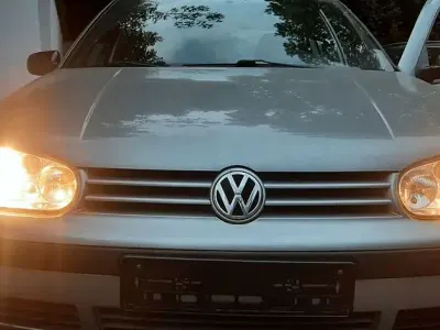 Gebraucht VW Golf IV Comfortline 75 PS (55 kW) 2002 Grau Limousine