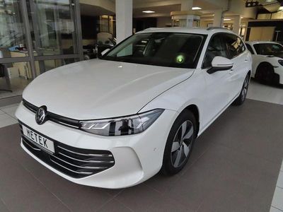 Gebraucht VW Passat Business 150 PS (110 kW) 2025 Weiß Kombi