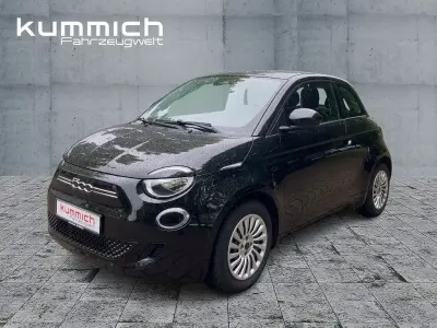 Gebraucht Fiat 500e Action 69 kW (95 PS) 2022 Schwarz Limousine