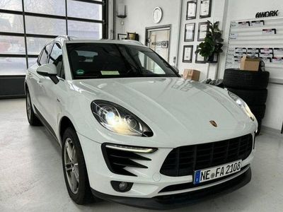 Porsche Macan S