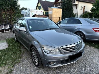 Mercedes C320