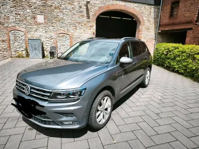 Gebraucht VW Tiguan Allspace 190 PS (139 kW) 2019 Grau SUV