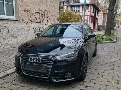 Brugt Audi A1 Sportback 90 HK (66 kW) 2013 Sort Hatchback