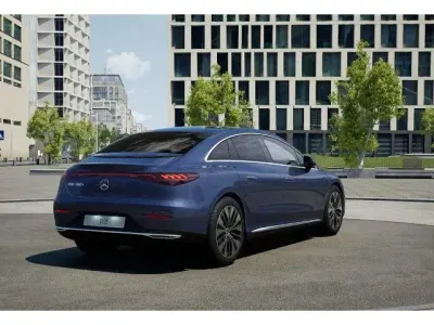 Gebraucht Mercedes EQE350 214 kW (292 PS) 2024 Blau sodalithblau Limousine