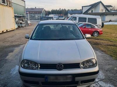 Gebraucht VW Golf IV GTI 150 PS (110 kW) 2001 Silber Kleinwagen
