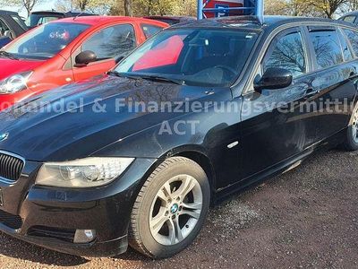 Gebraucht BMW 318 Comfort Edition 143 PS (105 kW) 2010 Schwarz Kombi