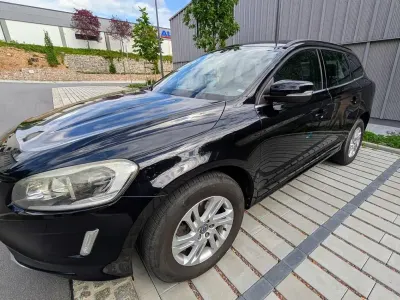 Gebraucht Volvo XC60 163 PS (119 kW) 2013 Schwarz SUV