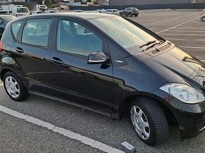 Schwarz Gebraucht 2010 Mercedes A160 Kleinwagen | 1.999 €