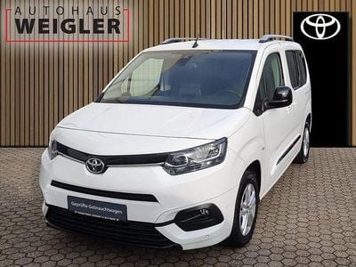 Weiß Gebraucht 2022 Toyota Proace Verso City Kombi | 24.444 € (Guter Preis)