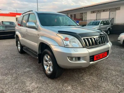 Gebraucht Toyota Land Cruiser 173 PS (127 kW) 2007 Silber SUV