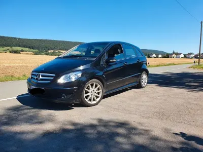Gebraucht Mercedes B200 193 PS (141 kW) 2006 Schwarz Van / Kleinbus