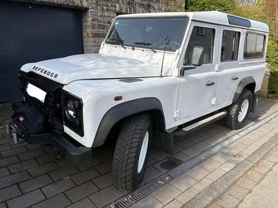 Gebraucht Land Rover Defender SE 122 PS (89 kW) 2015 Weiß Kombi