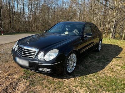 Gebraucht Mercedes E280 Avantgarde 231 PS (169 kW) 2007 Schwarz Limousine