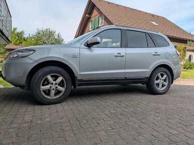 Second-hand Hyundai Santa Fe GLS 189 CP (139 kW) 2009 Argintiu SUV