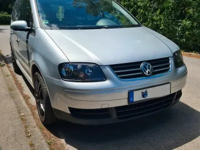 Gebraucht VW Touran 115 PS (84 kW) 2003 Silber Van / Kleinbus