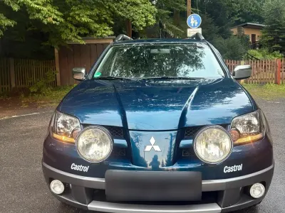 Gebraucht Mitsubishi Outlander 160 PS (117 kW) 2005 Blau SUV