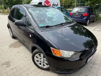Gebraucht Mitsubishi Colt 75 PS (55 kW) 2011 Schwarz Kleinwagen