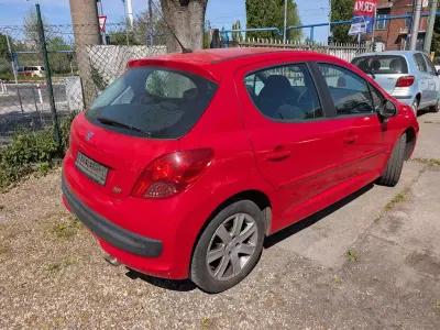 Gebraucht Peugeot 207 Sport 120 PS (88 kW) 2007 Rot Limousine