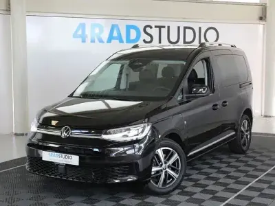 Gebraucht VW Caddy Style 150 PS (110 kW) 2025 Schwarz Van / Kleinbus