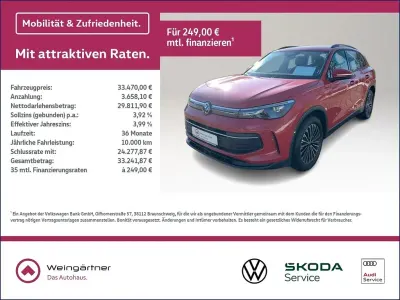Gebraucht VW Tiguan Life 150 PS (110 kW) 2024 Rot SUV