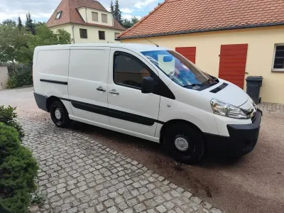 Gebraucht Citroën Jumpy 128 PS (94 kW) 2016 Weiß Van / Kleinbus
