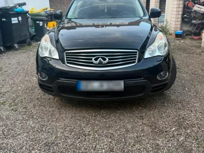 Gebraucht Infiniti Ex30 235 PS (172 kW) 2012 Schwarz SUV