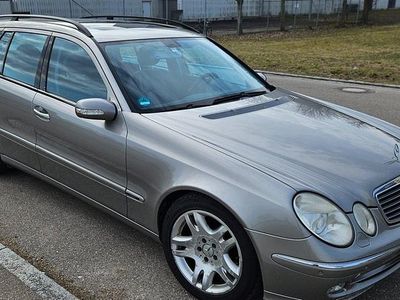 Gebraucht Mercedes E320 Avantgarde 204 PS (150 kW) 2003 Silber Kombi