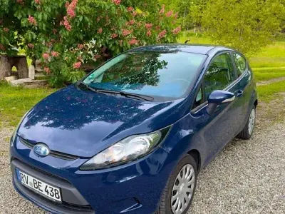 Gebraucht Ford Fiesta 60 PS (44 kW) 2009 Blau Kleinwagen