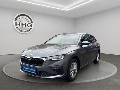 Grau Gebraucht 2024 Skoda Scala Kleinwagen | 23.790 € (Fairer Preis)