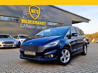 Blau Gebraucht 2017 Ford S-MAX Titanium Van / Kleinbus | 13.497 € (Guter Preis)