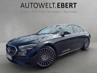 Gebraucht Mercedes E220 AMG 197 PS (144 kW) 2026 Schwarz Limousine