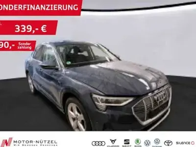Second-hand Audi Q8 Sportback e-tron Advanced Plus 300 kW (408 CP) 2022 Albastru SUV