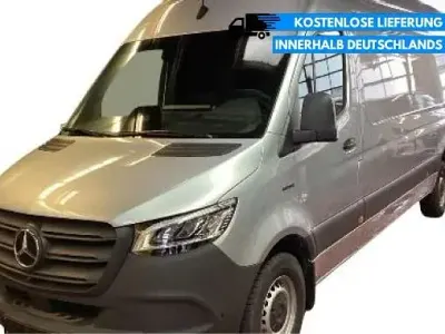 Gebraucht Mercedes 320 150 kW (204 PS) 2024 Hightechsilber metallic Van / Kleinbus