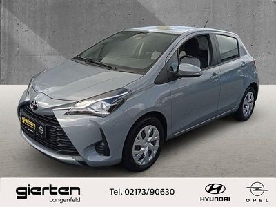 Usata Toyota Yaris Comfort 111 CV (81 kW) 2019 Grigio Berlina