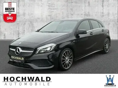 Gebraucht Mercedes A180 AMG line 122 PS (89 kW) 2017 Schwarz Limousine
