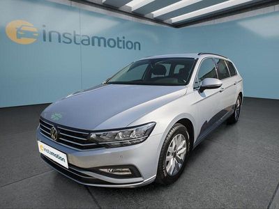 Silber Gebraucht 2023 VW Passat Kombi | 22.249 € (Fairer Preis)