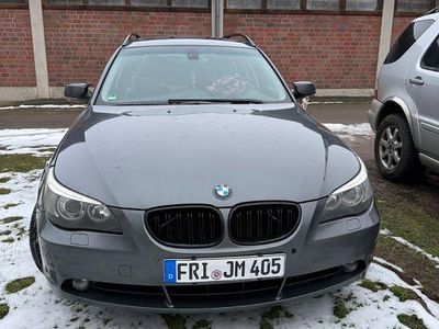 Gebraucht BMW 525 177 PS (130 kW) 2006 Grau Kombi