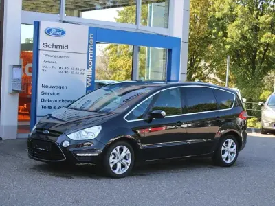 Second-hand Ford S-MAX S 140 CP (102 kW) 2015 Negru Monovolum