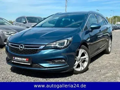Gebraucht Opel Astra 150 PS (110 kW) 2016 Deep sky (metallic) Kombi