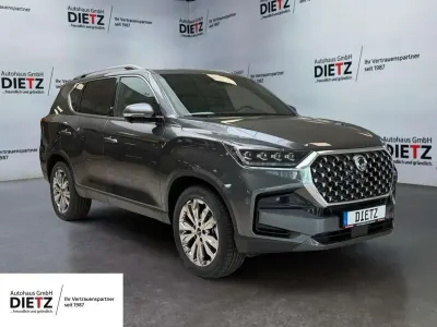 Neu KGM Rexton 201 PS (147 kW) 2026 Grau SUV