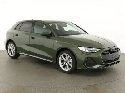 Neu Audi A3 S-Line 150 PS (110 kW) 2026 Grün Limousine