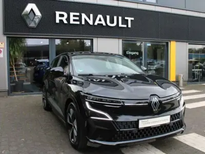 Occasion Renault Megane E-Tech Evolution 160 kW (218 ch) 2023 Noir Berline