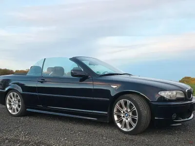 Gebraucht BMW 325 Cabriolet M Sport 192 PS (141 kW) 2003 Schwarz Cabrio