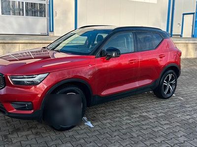 Gebraucht Volvo XC40 190 PS (139 kW) 2019 Rot SUV