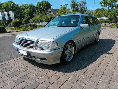Mercedes C200