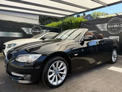 Gebraucht BMW 320 Cabriolet Sport Line 170 PS (125 kW) 2011 Schwarz Cabrio