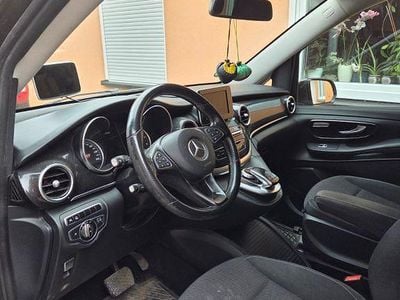 Usata Mercedes V220 Edition 163 CV (119 kW) 2015 Marrone Monovolume