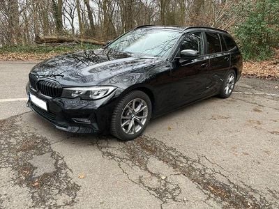 Second-hand BMW 318 Sport Line 150 CP (110 kW) 2022 Negru Break