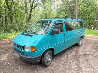 Gebraucht VW Multivan 69 PS (50 kW) 1993 Grün Van / Kleinbus